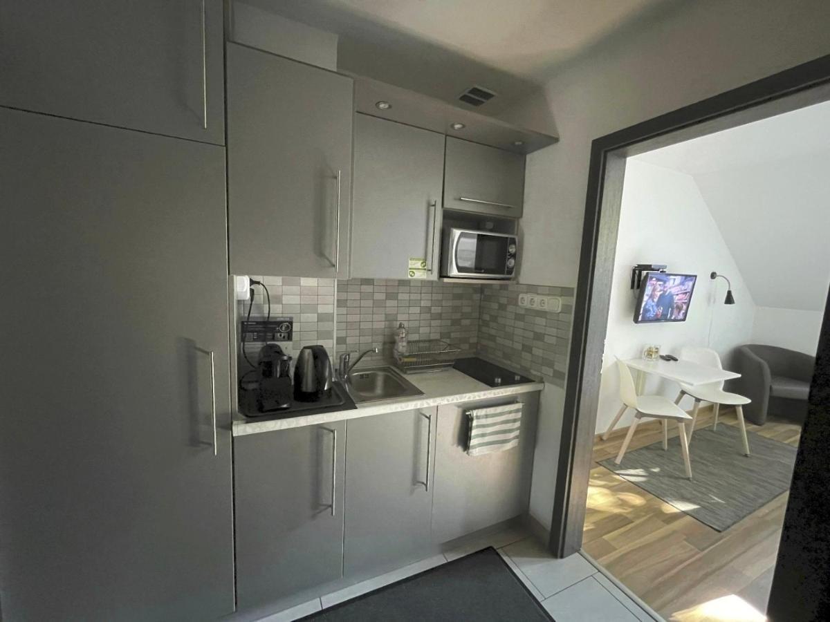 Benevia Apartments Pécs Exteriör bild